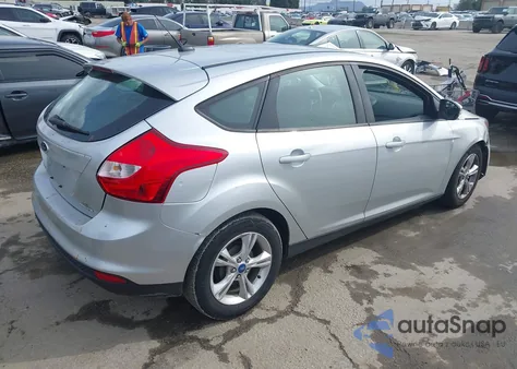 2013 Ford Focus Se z USA, uszkodzony, nr VIN 1FADP3K24DL189050